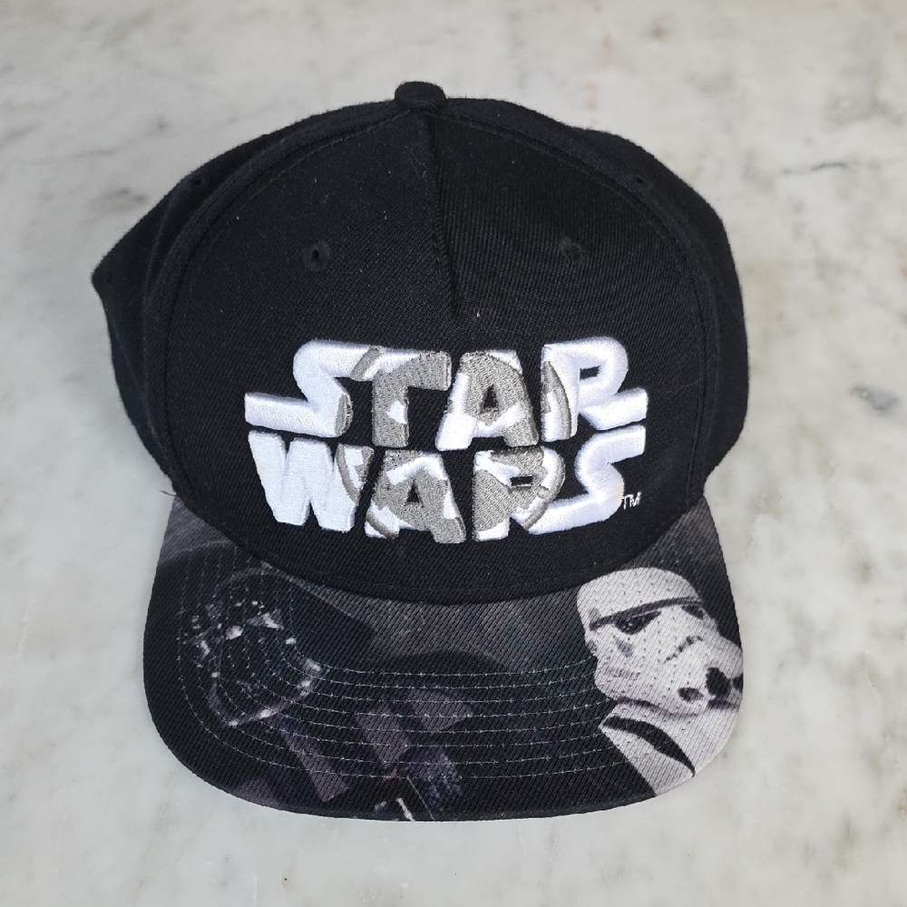 Star Wars Black and White Men's Snapback Hat with Stormtrooper Visor